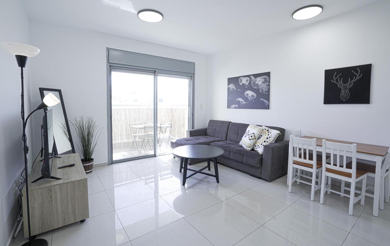 Sea And Soul Apartment Ейлат Екстериор снимка